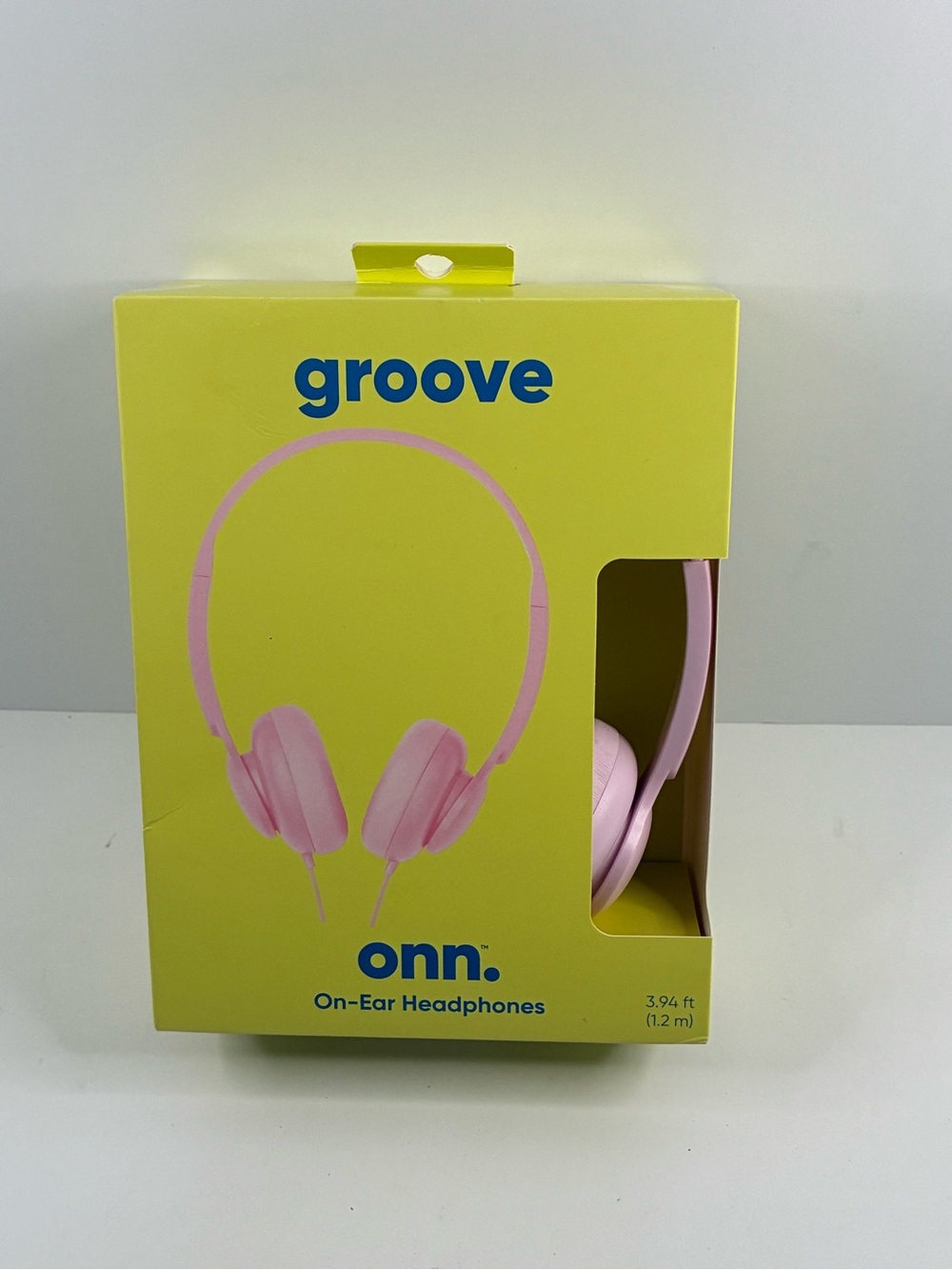 groove On-Ear Headphones - Pink